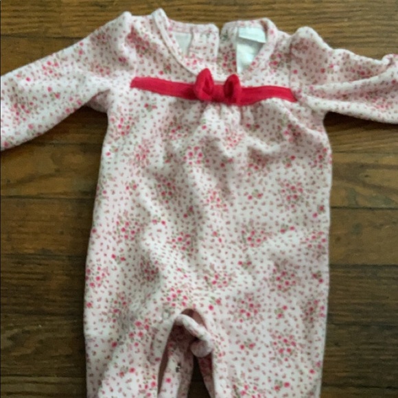 I’m selling baby clothes - Picture 1 of 12
